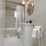 Apartment Metamorphosis *