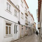 Apartment Metamorphosis Nazaré